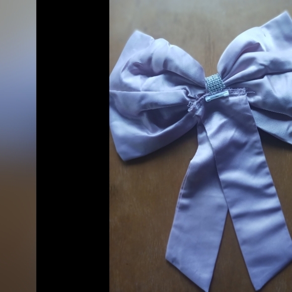 80's Vintage Bow - Picture 2 of 4